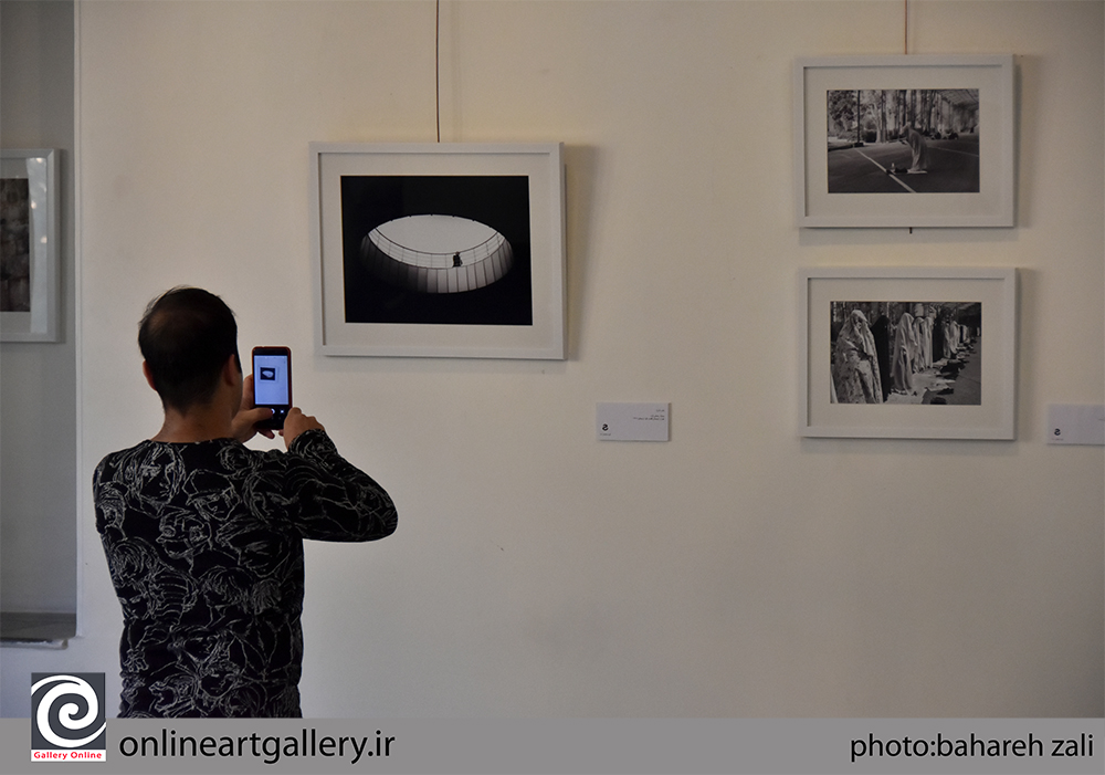 گزارش تصویری نمایشگاه عکس چهار نسل چهار نگاه در موسسه صبا